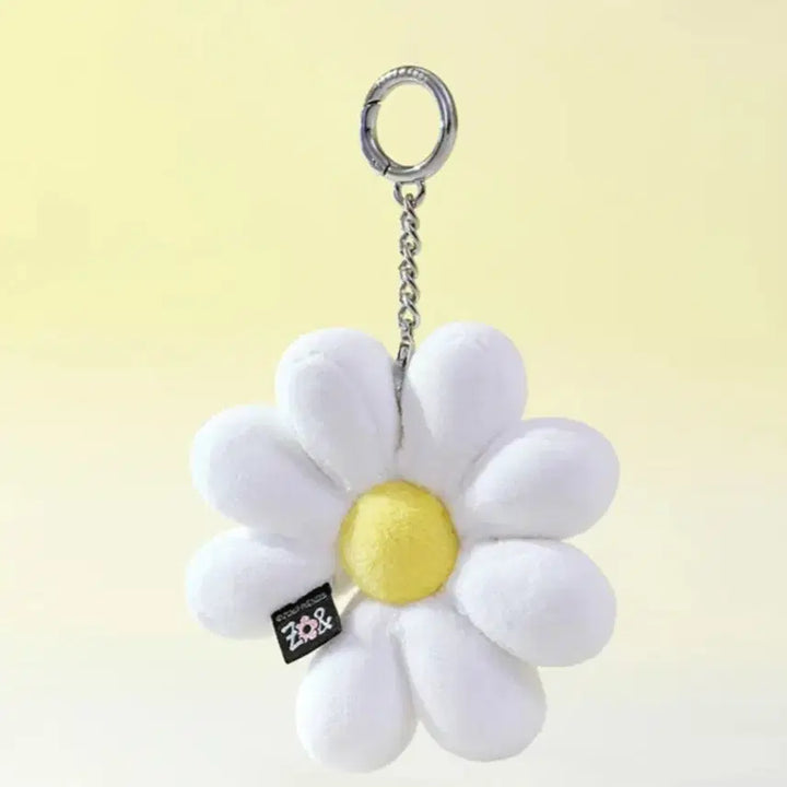 [BUNJANG] G-Dragon Jo Malone & Friends Plush Keyring / 지디 GD 지드래곤 G-DRAGON 조앤프렌즈 앤 플러쉬 키링 화이트