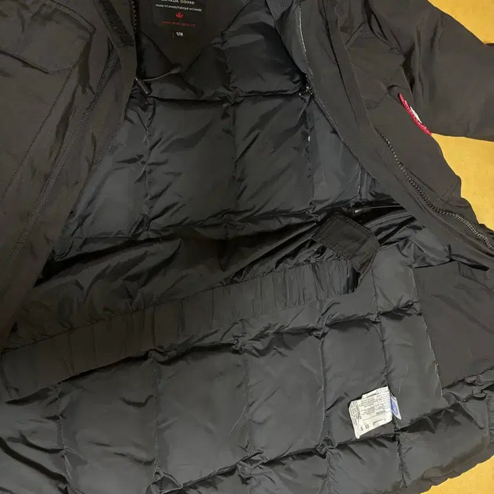 [BUNJANG] Canada Goose Black Padded Jacket (S) / 캐나다구스 블랙 패딩 자켓 s