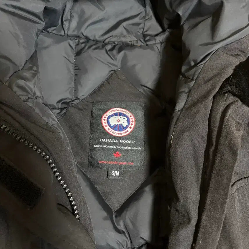 [BUNJANG] Canada Goose Black Padded Jacket (S) / 캐나다구스 블랙 패딩 자켓 s