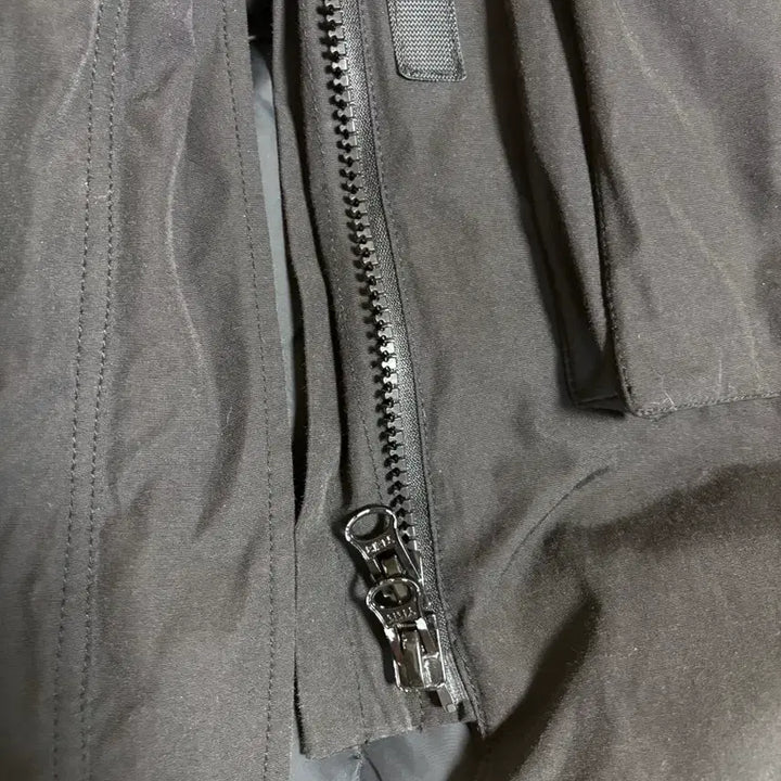 [BUNJANG] Canada Goose Black Padded Jacket (S) / 캐나다구스 블랙 패딩 자켓 s