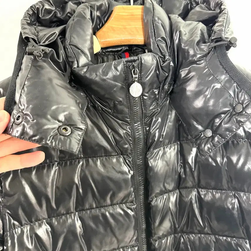 [BUNJANG] Moncler Padded Jacket / 몽클레어 패딩