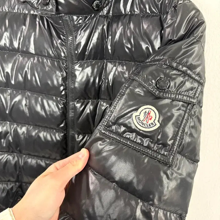 [BUNJANG] Moncler Padded Jacket / 몽클레어 패딩