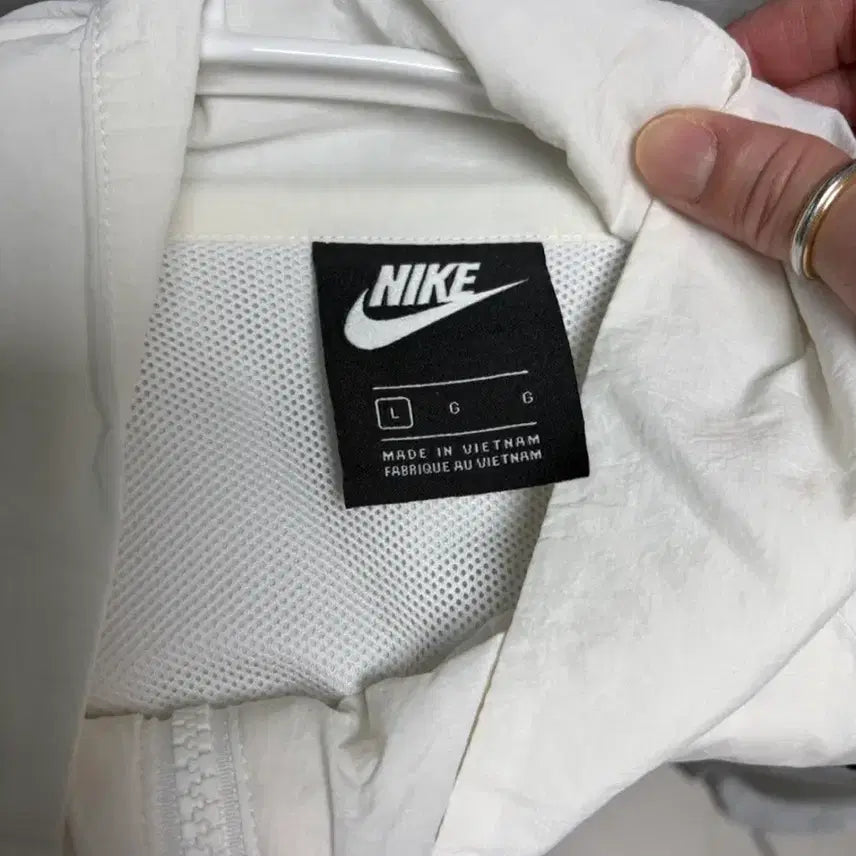 [BUNJANG] Nike Big Swoosh Windbreaker L / 나이키 빅스우시 바람막이 L