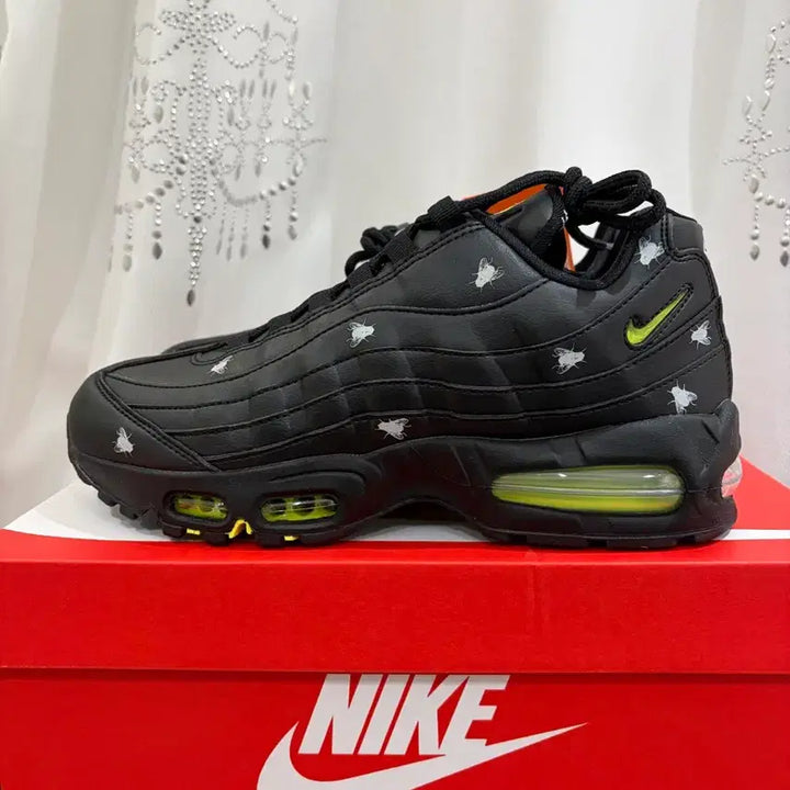 [BUNJANG] Nike Air Max 95 Halloween Black Sneakers / 나이키 에어맥스 에어맥스95 할로윈 블랙 270 275 280