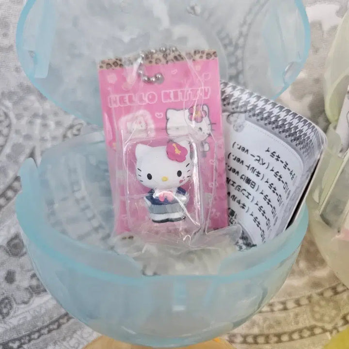 [BUNJANG] Hello Kitty Baby Figure Keyring Bundle Set / 헬로키티 패키지 컬렉션 미니어쳐 갸루 태닝 퀼트 베이비 피규어 키링 가챠