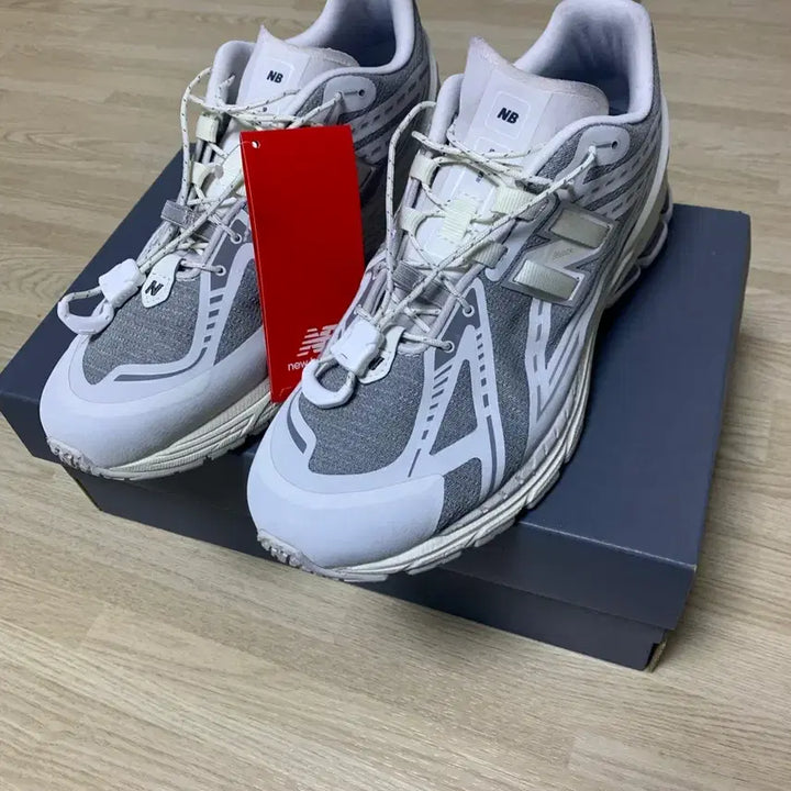 [SOLD OUT] 뉴발란스 U1906RWG 씨 솔트 260 사이즈 판매