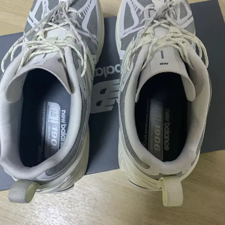 [SOLD OUT] 뉴발란스 U1906RWG 씨 솔트 260 사이즈 판매