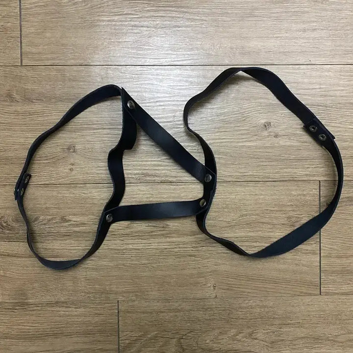 [SOLD OUT] 비비안웨스트우드 느낌 가죽 하네스 벨트 2개