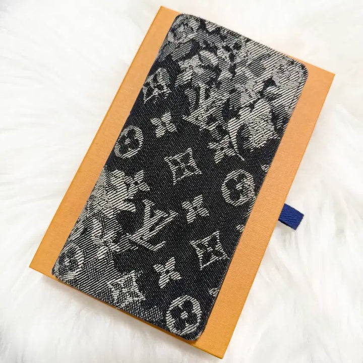 [BUNJANG] Louis Vuitton Monogram Tapestry Brazza Wallet Long Wallet / [정품] 루이비통 모노그램 테피스트리 브라짜월릿 장지갑 한정판