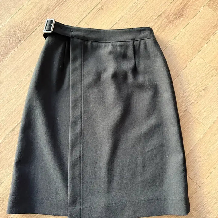 [BUNJANG] Haag Black Wrap Skirt S / 헤이그 Haag 블랙 랩 스커트 S
