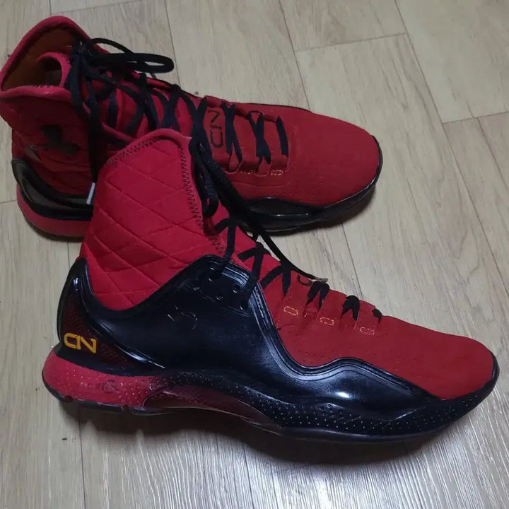 [SOLD OUT] 275) 언더아머 농구화 카멜로앤서니.. 운동화 조던 에어맥스