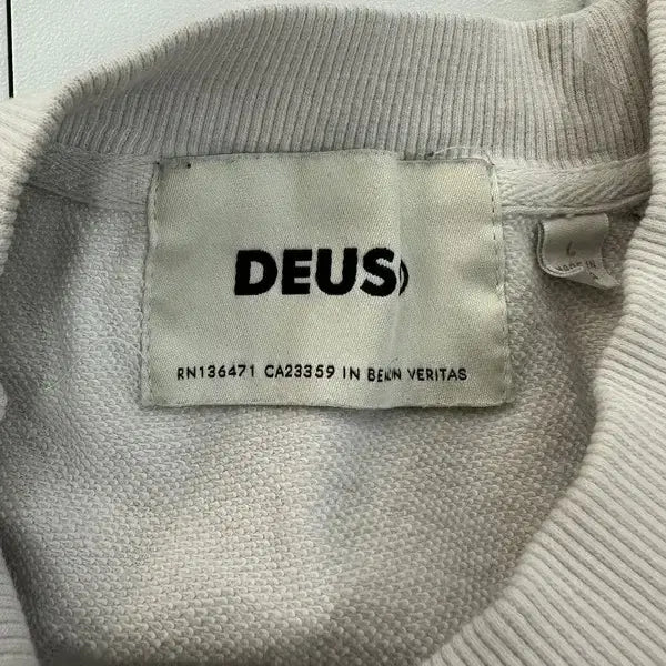 [BUNJANG] Deus Logo Short Sleeve Crew Neck T-shirt / 데우스 로고 반팔 크루넥