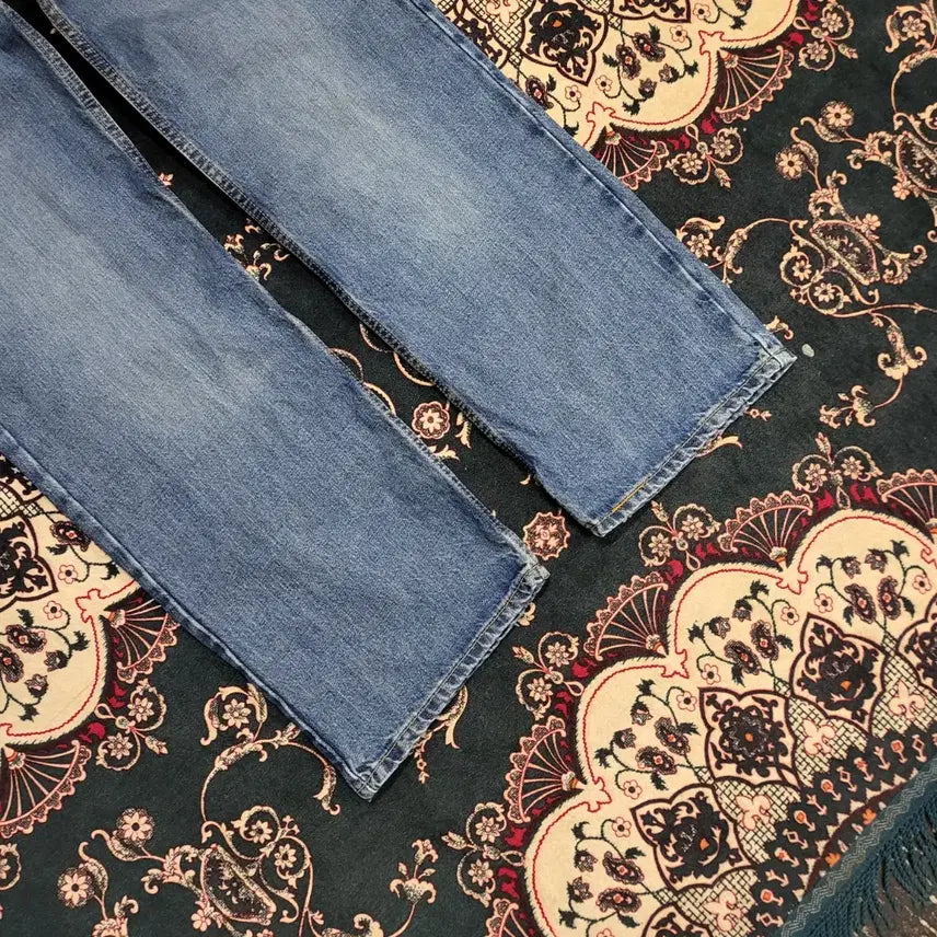 [BUNJANG] Levi's 529 Jeans (34) / 리바이스 청바지 529 (34)