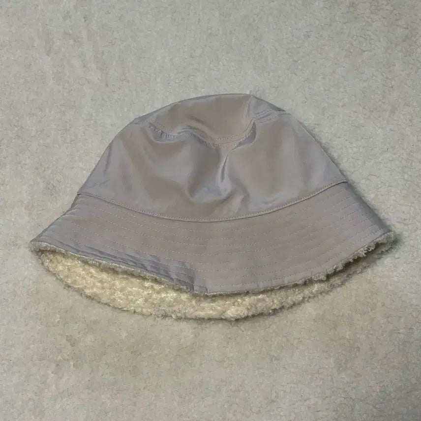 [BUNJANG] Epigram Reversible Bucket Hat / [epigram] 에피그램 리버시블 버킷햇