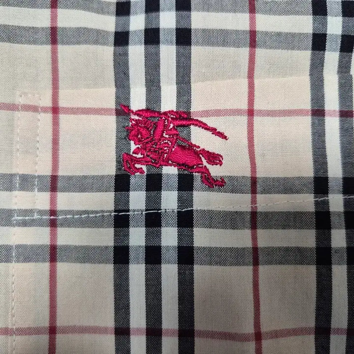[BUNJANG] Burberry Blue Label Nova Check Shirt L (100) / 버버리 블루라벨 카메 노바체크 셔츠 L(100)