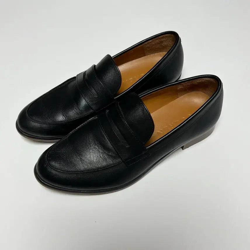 [BUNJANG] Cuern London Loafer Black 225 / 쿠에른 런던 로퍼 블랙 225