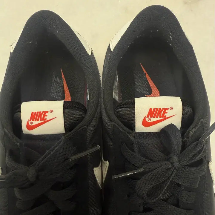 [BUNJANG] Nike Daybreak Black Sneakers / (270)나이키 운동화 데이브레이크 블랙