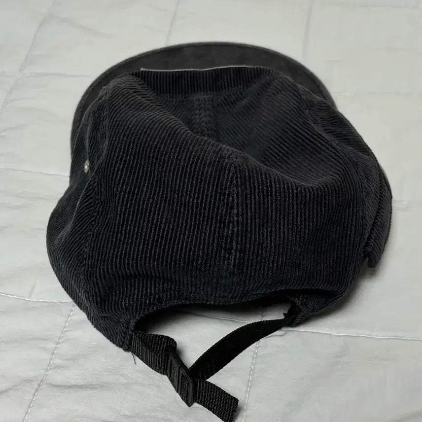[BUNJANG] Supreme Corduroy Pocket Camp Cap Black / 슈프림 코듀로이 포켓 캠프캡 블랙