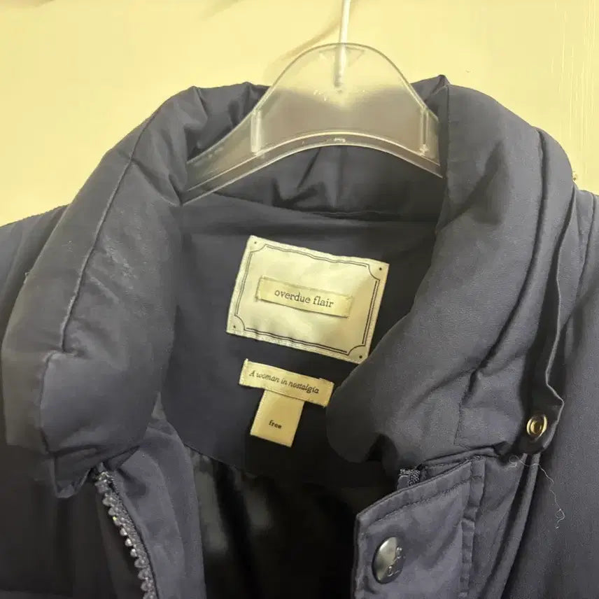 [BUNJANG] Overdue Flare Navy Duck Down Jacket / 오버듀플레어 네이비 덕다운 패딩