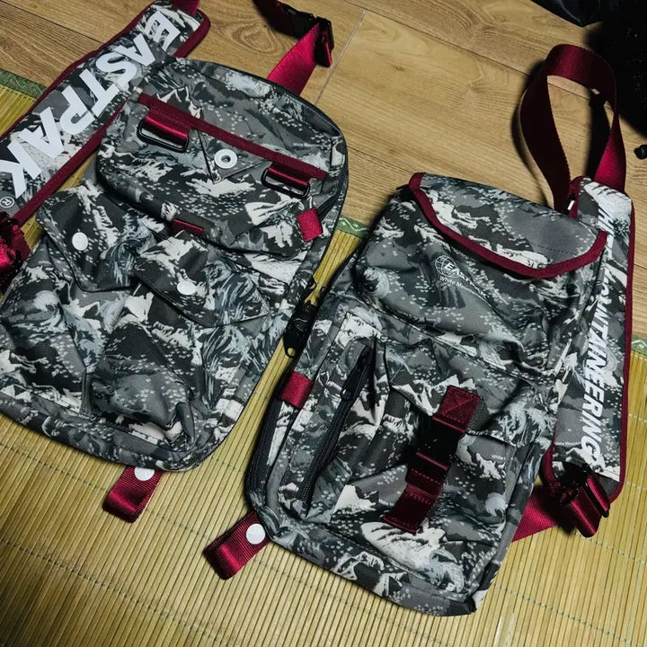 [BUNJANG] Eastpak White Mountaineering Vest Bag / 이스트팩 화이트 마운티니어링 베스트 백