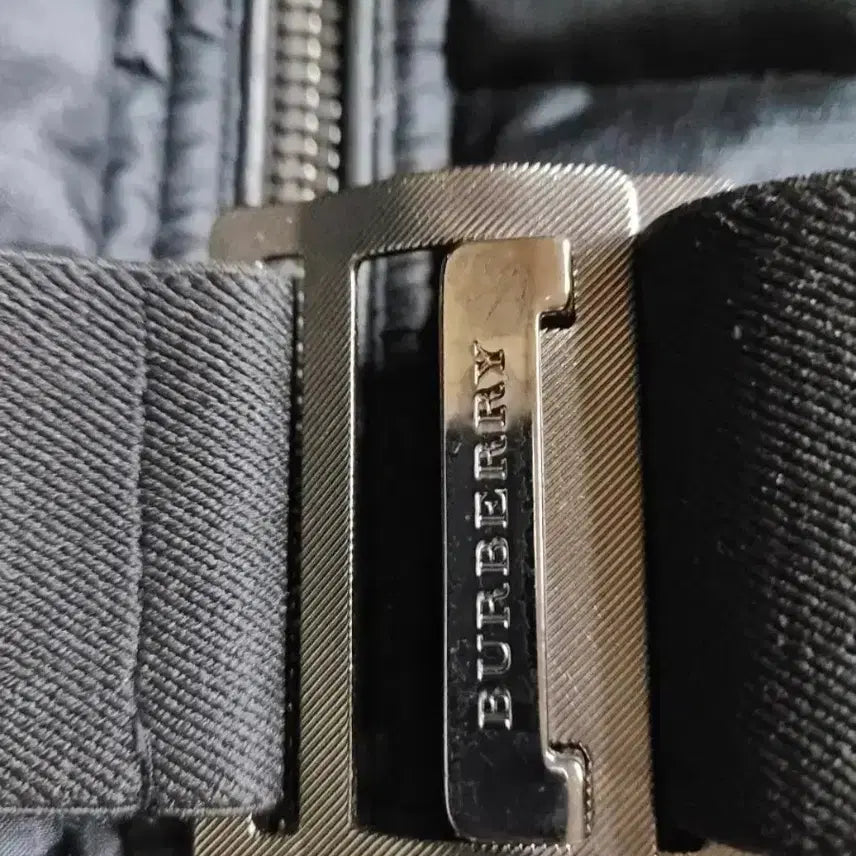 [BUNJANG] Burberry Abidale Down Padded Jacket / (정품) 버버리 아비데일 패딩