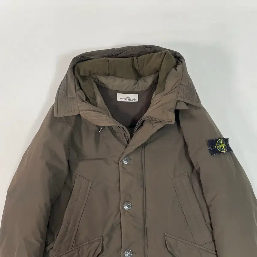 [BUNJANG] 18fw 스톤아일랜드 마이크로랩스 후드 다운패딩 (on.55) / 18fw 스톤아일랜드 마이크로랩스 후드 다운패딩 (on.55)