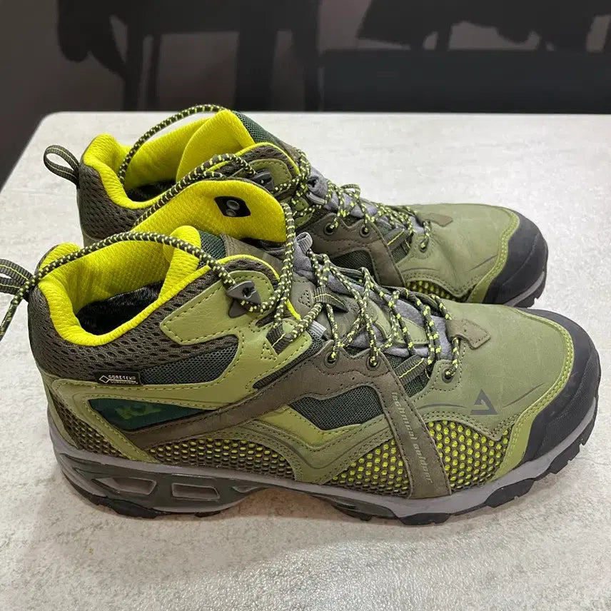 [BUNJANG] K2 Olive Hiking Boots / K2 등산화 트레킹화 올리브색