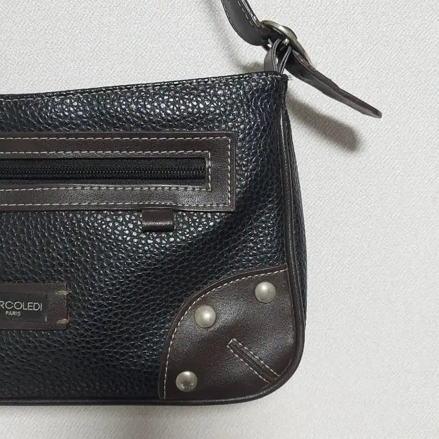 [BUNJANG] Mercolledi Vintage Leather Shoulder Bag / 메르꼴레디 빈티지 가죽 숄더백