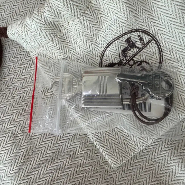 [BUNJANG] Hermes Picotin 22 Noir Black & Silver Handbag / 에르메스 피코탄 22 누아 블랙&은장