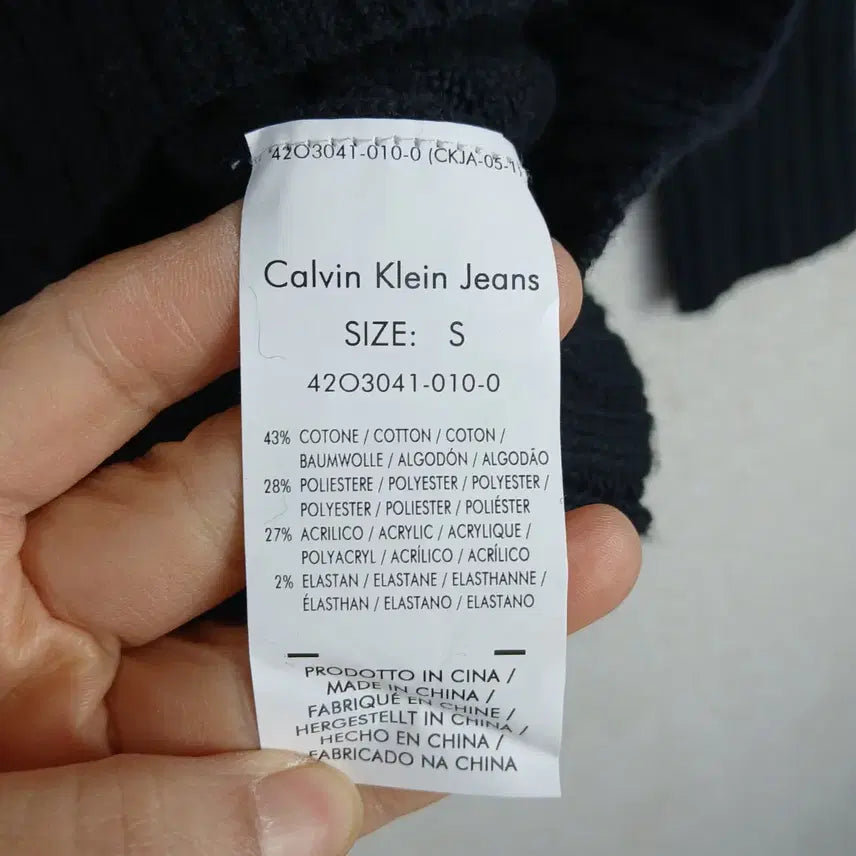 [BUNJANG] Calvin Klein Women's Pattern Knit Sweater (S) / 캘빈클라인 여성 블랙 패턴 니트 스웨터(S)