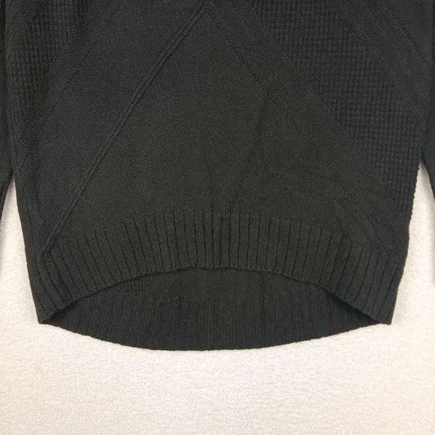 [BUNJANG] Calvin Klein Women's Pattern Knit Sweater (S) / 캘빈클라인 여성 블랙 패턴 니트 스웨터(S)