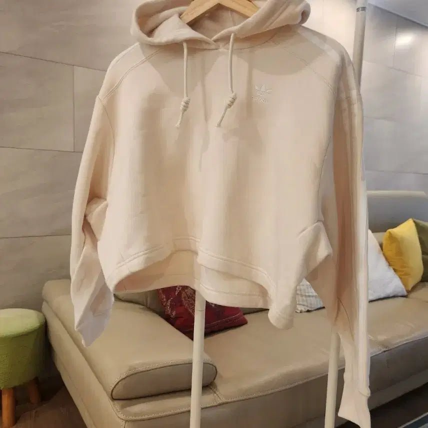 [BUNJANG] Adidas Cream Ivory Hoodie / 거의 새상품. 아디다스 크림아이보리 후드  44  ~  66  모두 가능