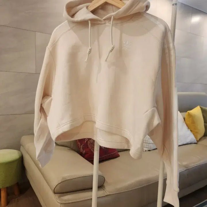 [BUNJANG] Adidas Cream Ivory Hoodie / 거의 새상품. 아디다스 크림아이보리 후드  44  ~  66  모두 가능