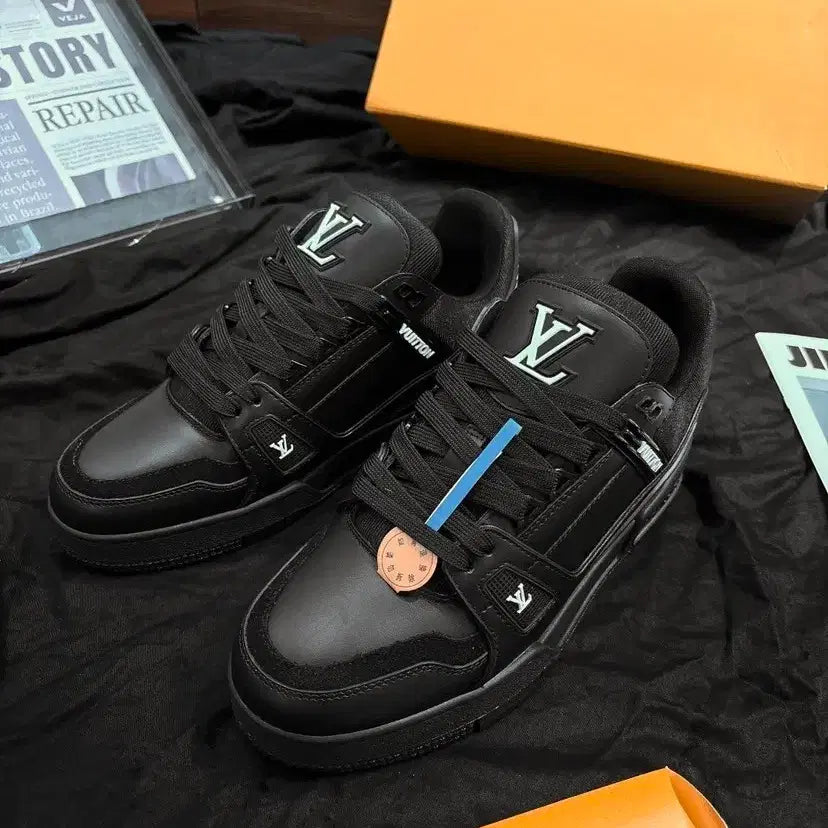 [BUNJANG] LV Lightweight Sneakers / LV 가벼운 운동화