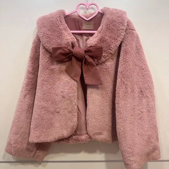 [BUNJANG] Robeneb Ribbon Fur Cape Jacket Pink / 로브네브 리본 퍼 케이프 자켓 핑크