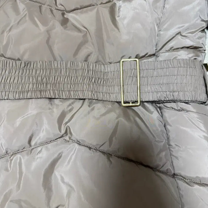 [BUNJANG] Barbour Quilted Long Padded Jacket Beige / 바버 퀄팅 롱패딩 베이지