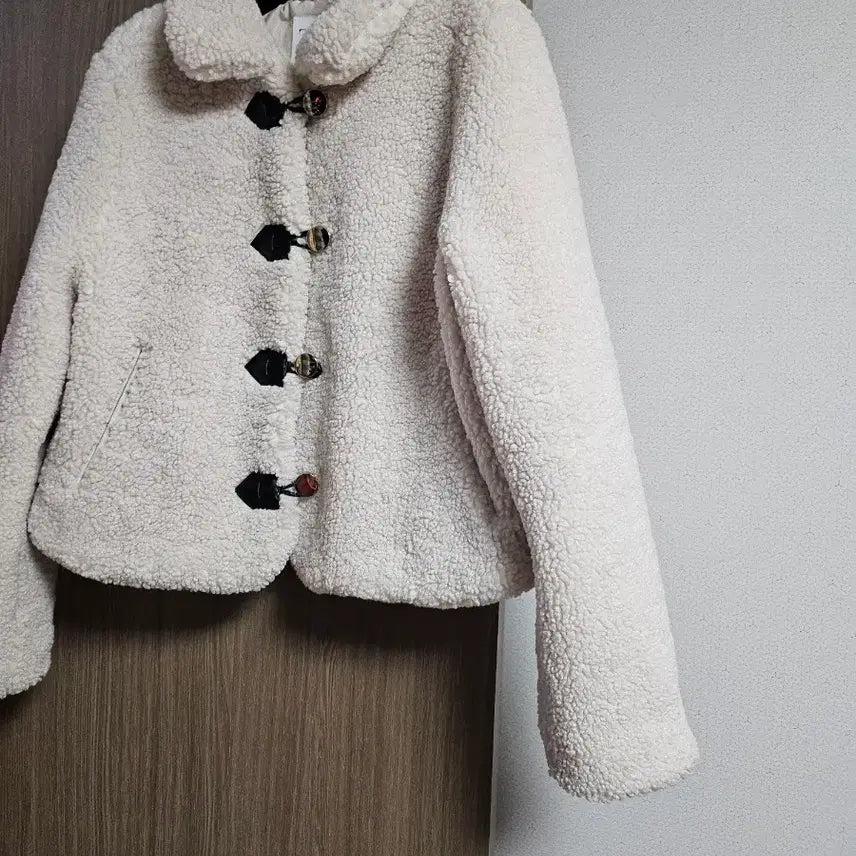 [BUNJANG] ZARA Shearling Boucle Jacket / 자라 시어링 뽀글이 양털자켓