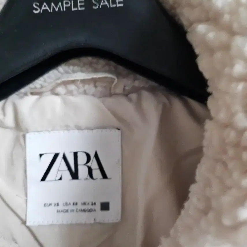 [BUNJANG] ZARA Shearling Boucle Jacket / 자라 시어링 뽀글이 양털자켓