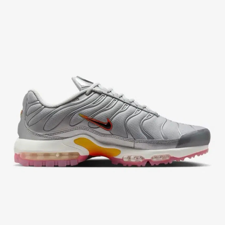 [BUNJANG] Nike Air Max Plus Golf Metallic Silver Sneakers / [270 285] 나이키 에어맥스 플러스 골프 메탈릭실버