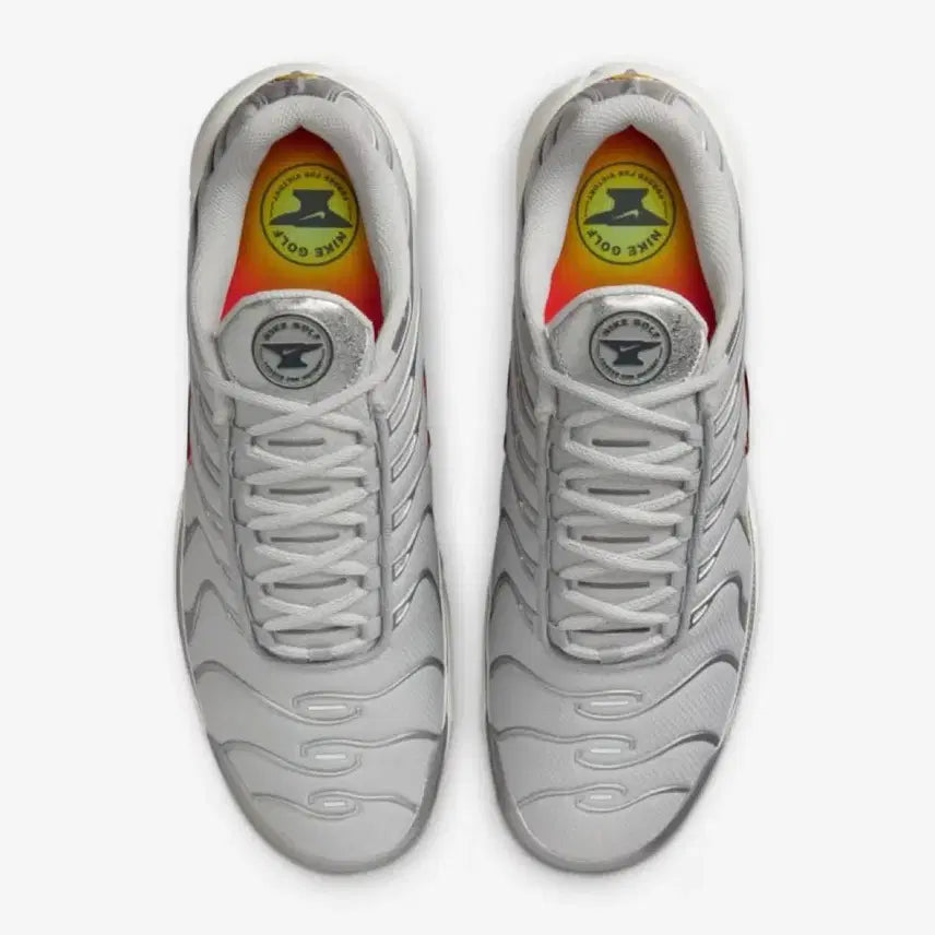 [BUNJANG] Nike Air Max Plus Golf Metallic Silver Sneakers / [270 285] 나이키 에어맥스 플러스 골프 메탈릭실버