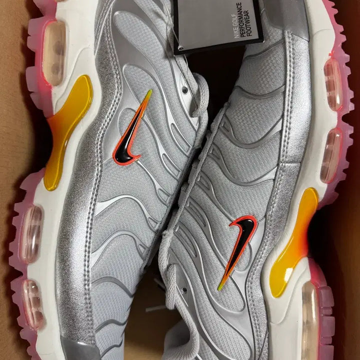 [BUNJANG] Nike Air Max Plus Golf Metallic Silver Sneakers / [270 285] 나이키 에어맥스 플러스 골프 메탈릭실버