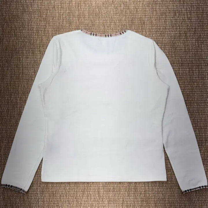 [BUNJANG] Burberry White Long Sleeve T-Shirt / 버버리 화이트 긴팔티