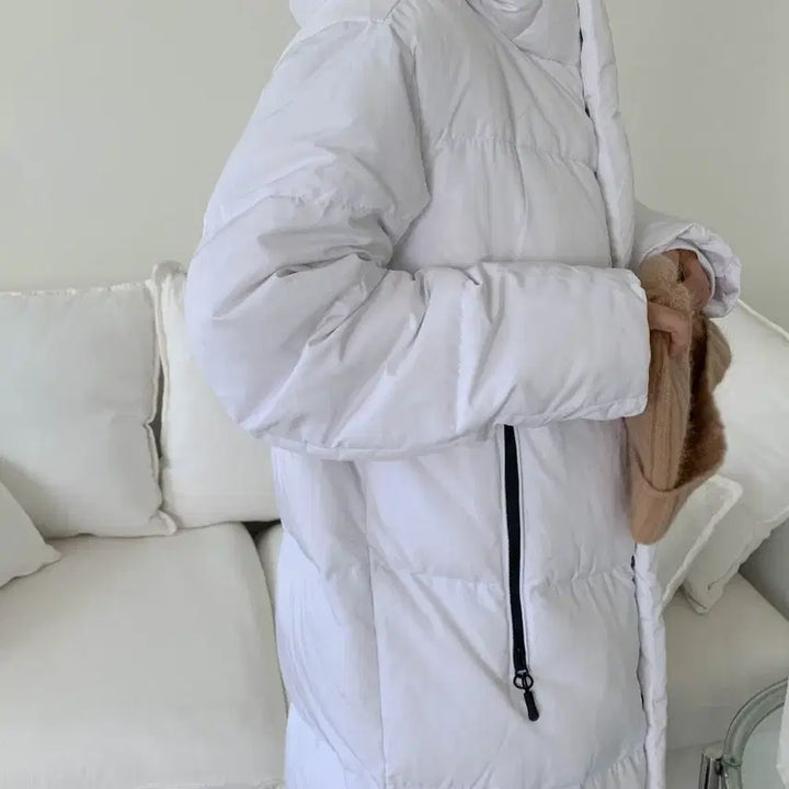 [SOLD OUT] 화이트 롱패딩 남여공용 덕다운