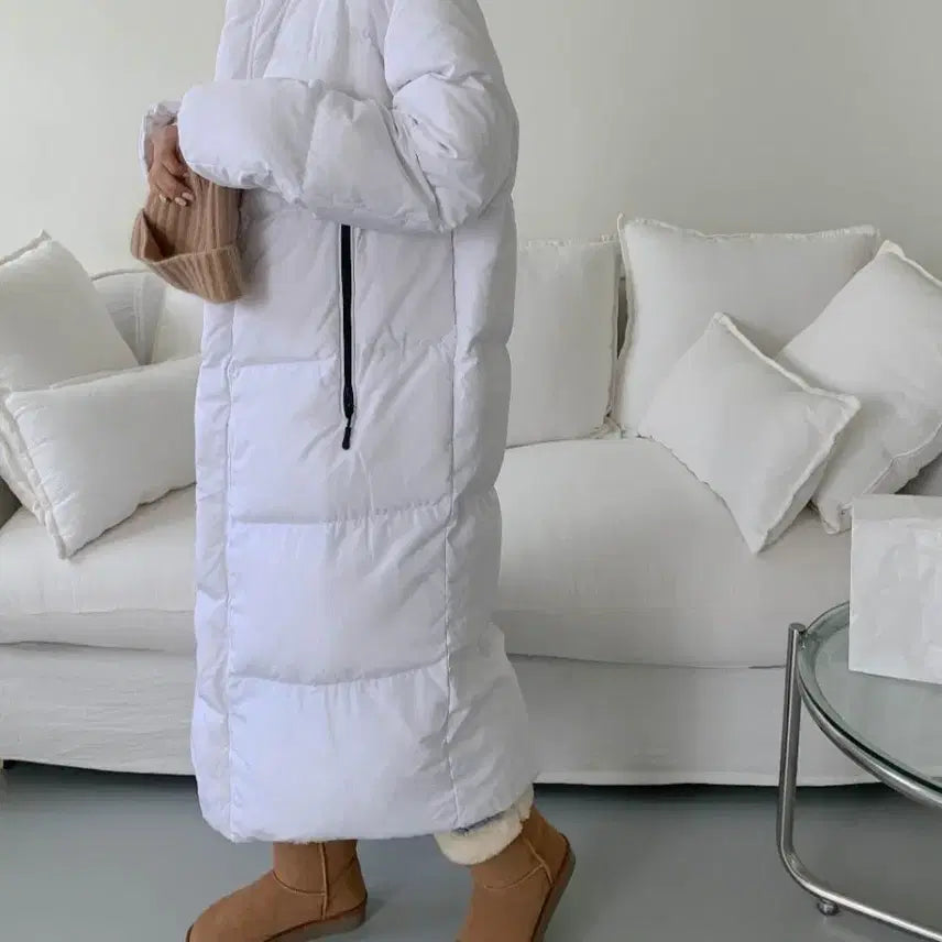 [SOLD OUT] 화이트 롱패딩 남여공용 덕다운