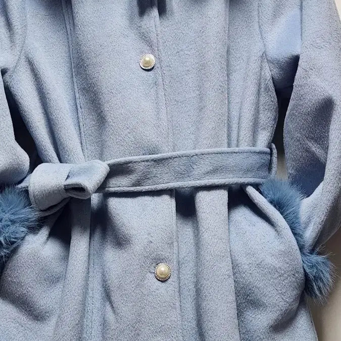 [BUNJANG] Fake Fur Hooded Long Coat - Sky Blue / 페이크 퍼 후드 롱 코트 하늘색. 세일요