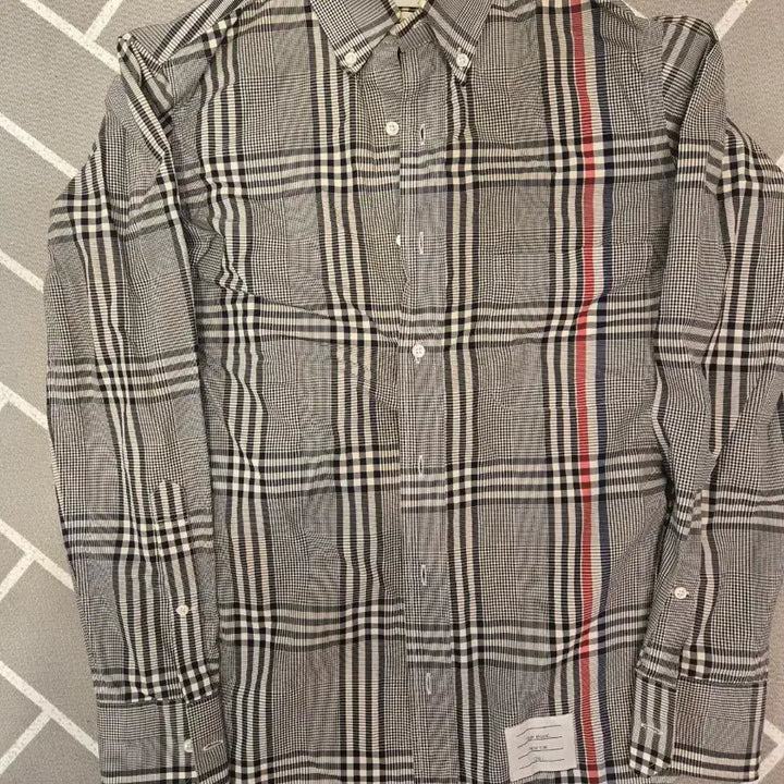 [BUNJANG] Thom Browne Checkered Long Sleeve Shirt / 정품 톰브라운 체크 긴팔 그레이 남여공용 1사이즈