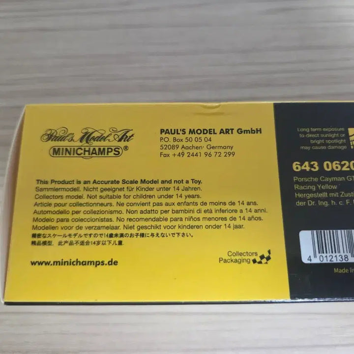 [BUNJANG] Tarmac Works Porsche Cayman GT4 Yellow Version Model Car / 타막웍스 x 미니챔스  포르쉐 카이멘 gt4 옐로우버전 택포7.7