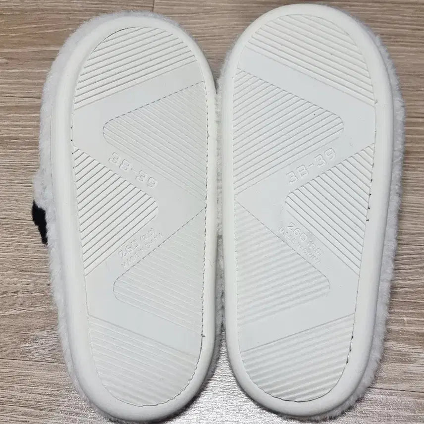 [BUNJANG] Rabbit Fur Slippers 240-245 / 토끼 여성 털슬리퍼 240~245