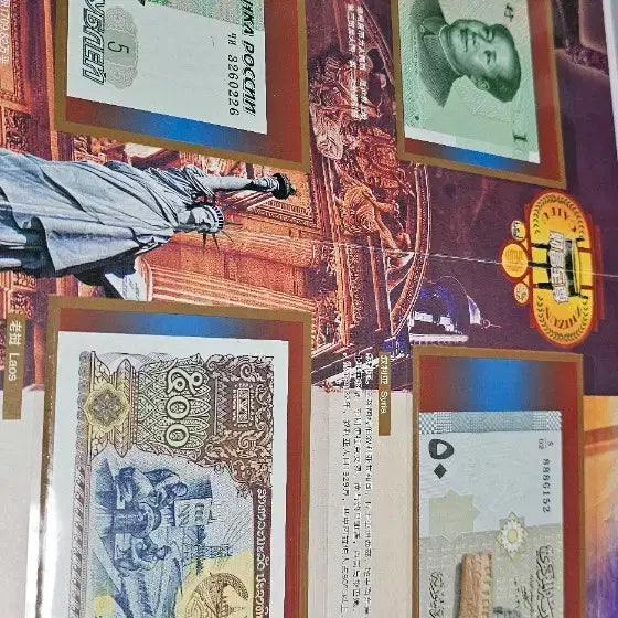 [BUNJANG] Worldwide Currency, Coins, and Stamp Collection Book / 세계 각국 화폐 /동전/우표 컬렉션 북