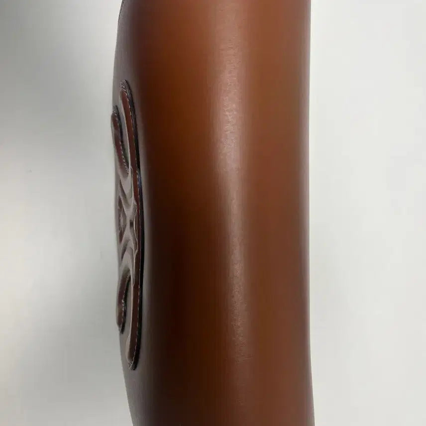 [BUNJANG] Celine Triomphe Polka Bag Tan / 셀린느 트리옹프 폴코백 탄